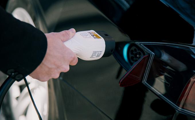 Tip 2'den Tip 2'ye Mod 3 Elektrikli Araba Şarj Kablosu 1 / 3 Faz 3.6KW 7KW 11KW 22KW 4